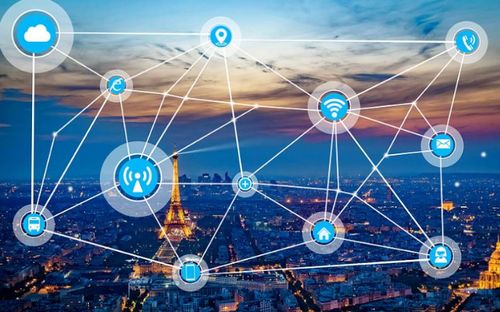 无接触式服务引领数字化转型 互联网信息服务企业的变革之路